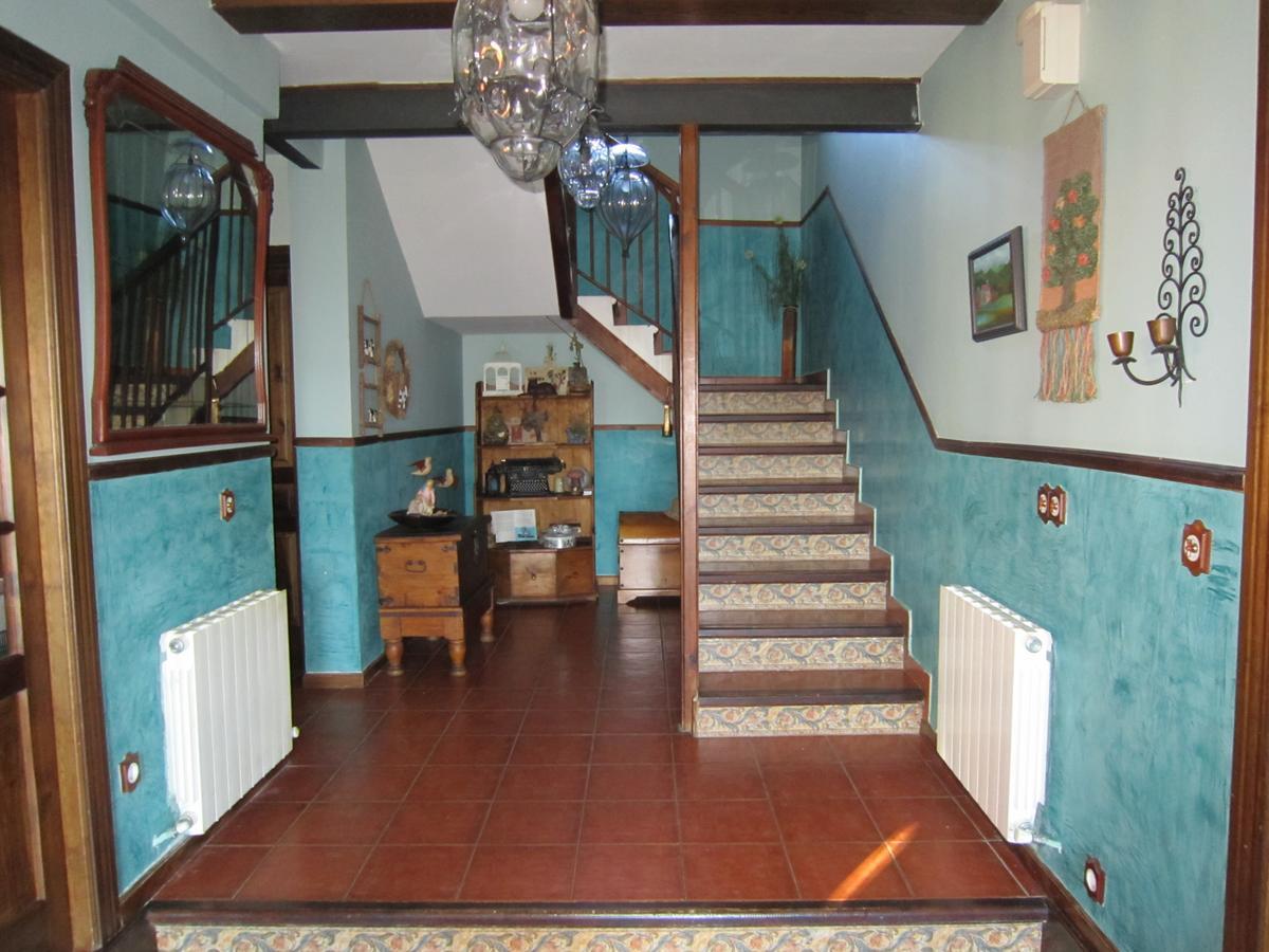 La Casona De Collado Guest House Hoyos del Collado Exterior photo